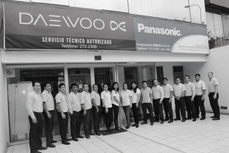 emdall a través de los años Fachada de la primera sede de Corporación Emdall - 40 años de trayectoria en servicio técnico en Lima